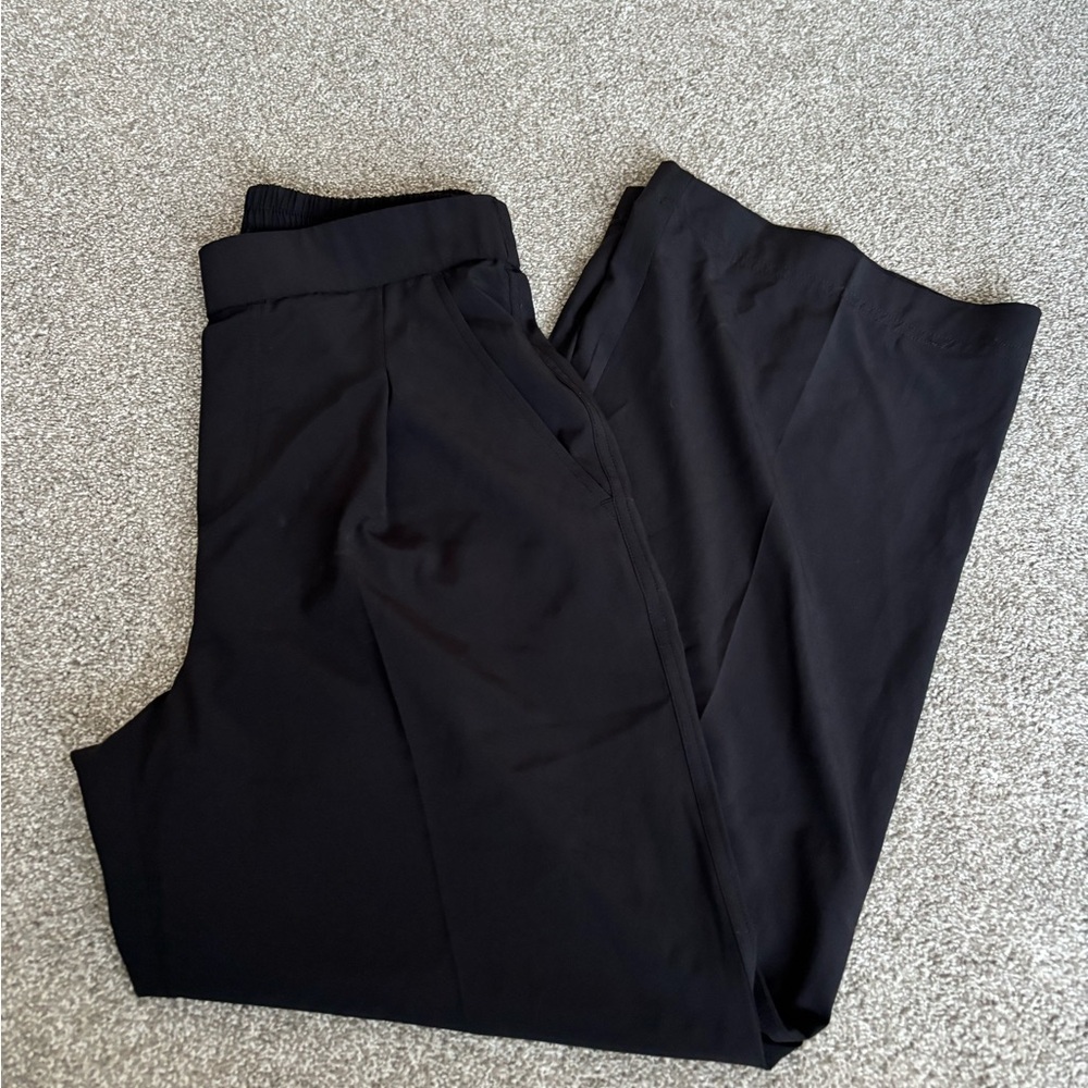 Lou & Grey Women’s Elegant Black Dress Pants